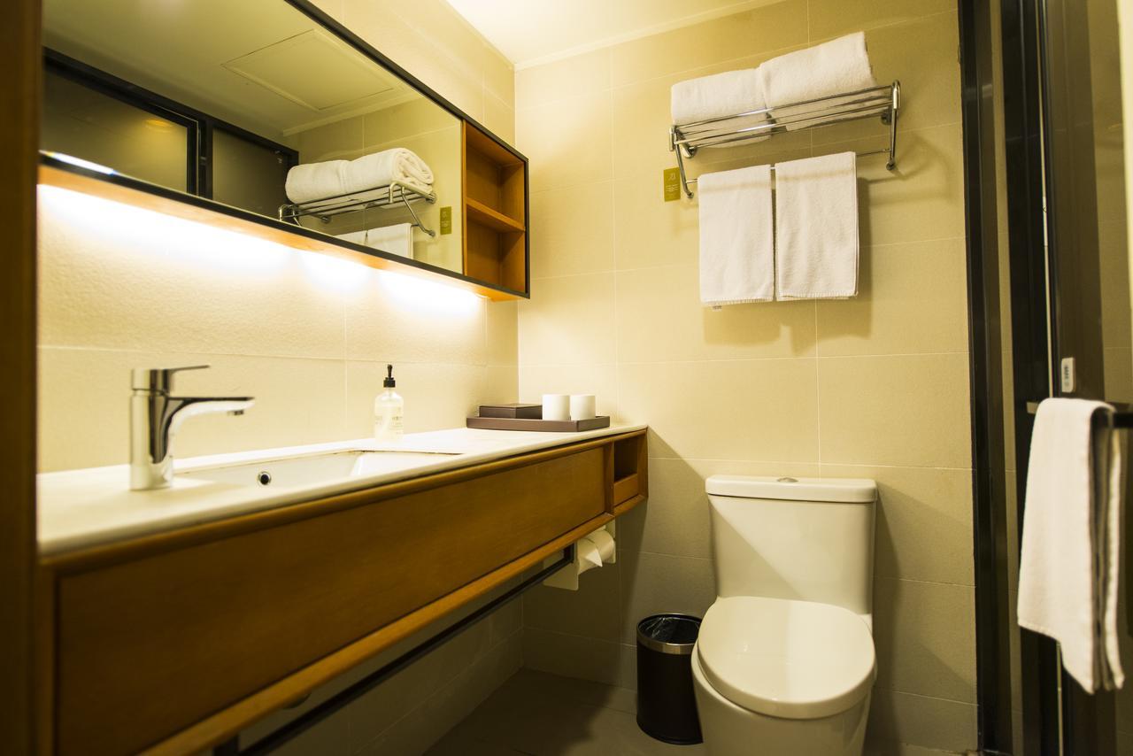Ji Hotel Qiqihar Bu Kui Street Zewnętrze zdjęcie